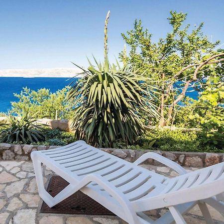 Stunning Apartment In Senj With House Sea View Luaran gambar